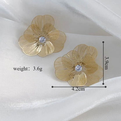 1 Pair Simple Style Classic Style Flower Inlay Copper Rhinestones Ear Studs