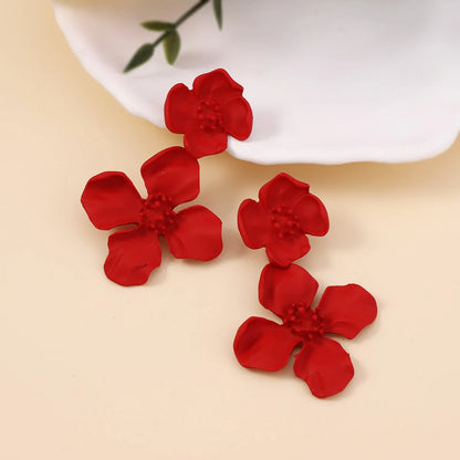 1 Pair Simple Style Classic Style Flower Patchwork Zinc Alloy Drop Earrings