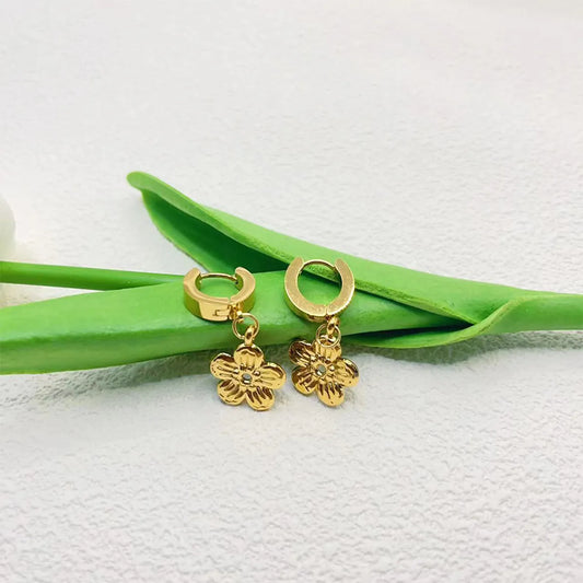 1 Pair Simple Style Classic Style Flower Plating 201 Stainless Steel Gold Plated Drop Earrings