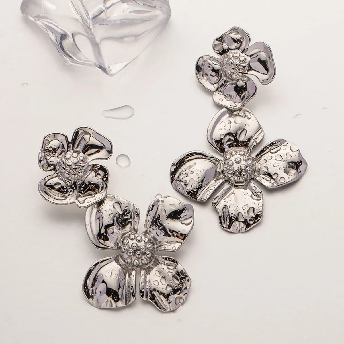 1 Pair Simple Style Classic Style Flower Plating 304 Stainless Steel Drop Earrings