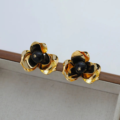 1 Pair Simple Style Classic Style Flower Plating Copper 18K Gold Plated Ear Studs