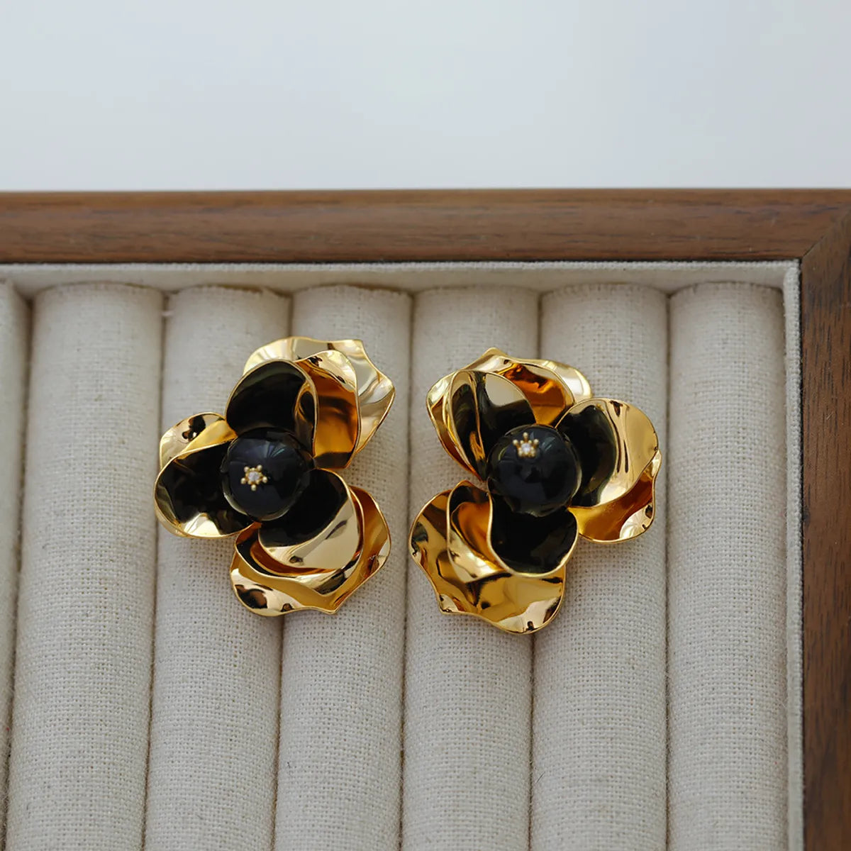 1 Pair Simple Style Classic Style Flower Plating Copper 18K Gold Plated Ear Studs