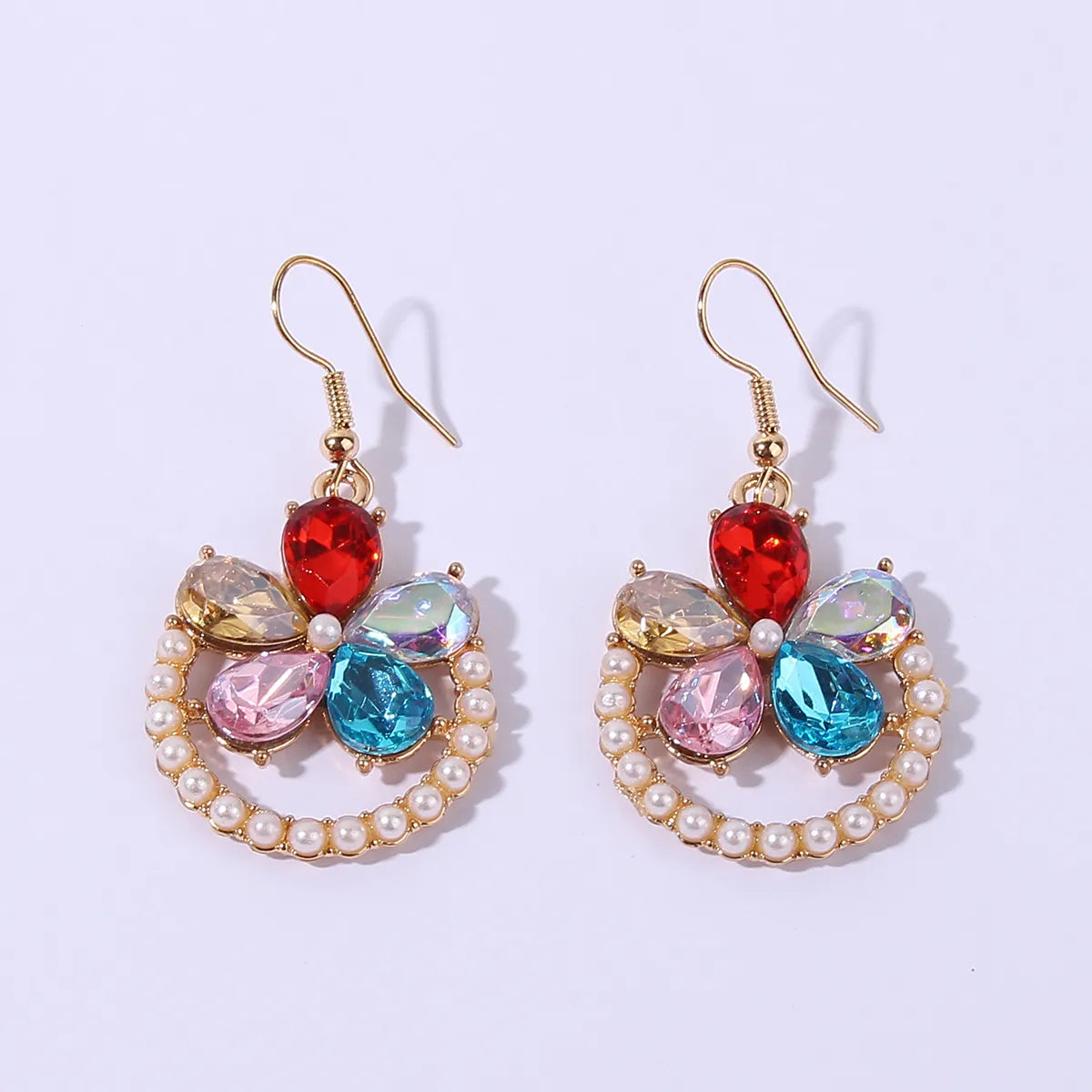 1 Pair Simple Style Classic Style Flower Plating Inlay Zinc Alloy Acrylic Pearl Gold Plated Drop Earrings