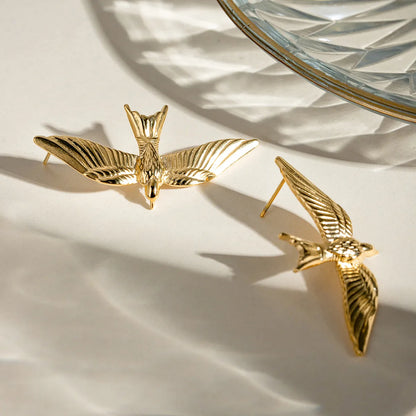 1 Pair Simple Style Classic Style Flying Bird Plating 304 Stainless Steel 18K Gold Plated Ear Studs