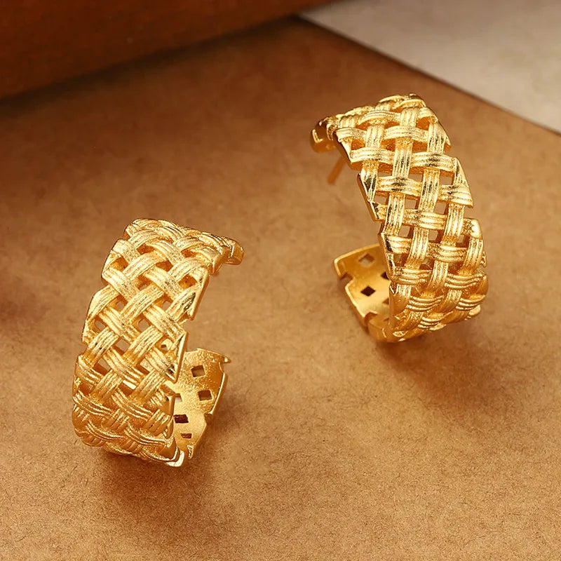 1 Pair Simple Style Classic Style Geometric Hollow Out Copper Ear Studs