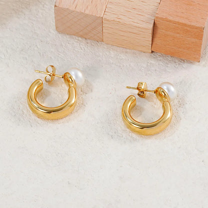 1 Pair Simple Style Classic Style Geometric Solid Color Plating Inlay 304 Stainless Steel Imitation Pearl Artificial Pearls 18K Gold Plated Earrings