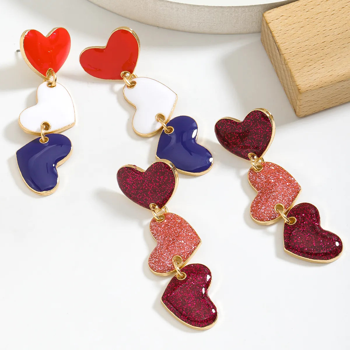 1 Pair Simple Style Classic Style Heart Shape Enamel Alloy Drop Earrings