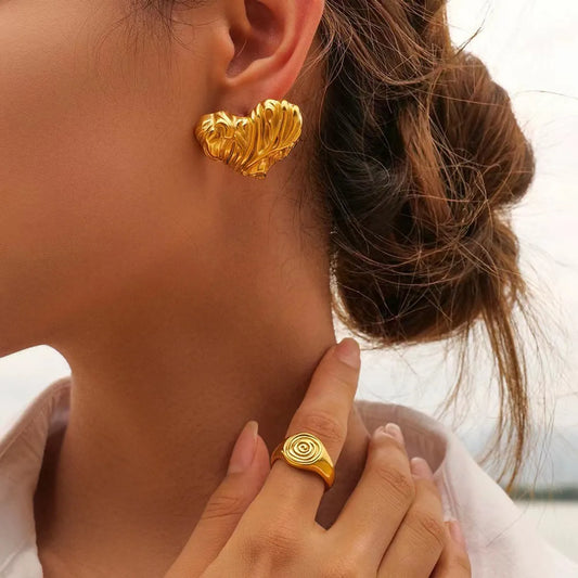 1 Pair Simple Style Classic Style Heart Shape Plating 304 Stainless Steel 18K Gold Plated Ear Studs