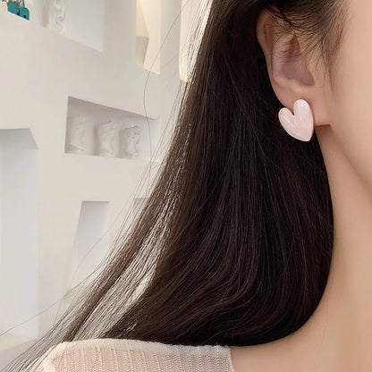 1 Pair Simple Style Classic Style Heart Shape Plating Alloy Gold Plated Ear Studs