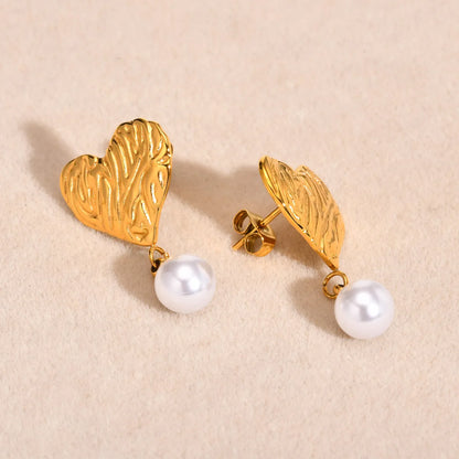 1 Pair Simple Style Classic Style Heart Shape Plating Inlay 201 Stainless Steel Artificial Pearls 18K Gold Plated Drop Earrings