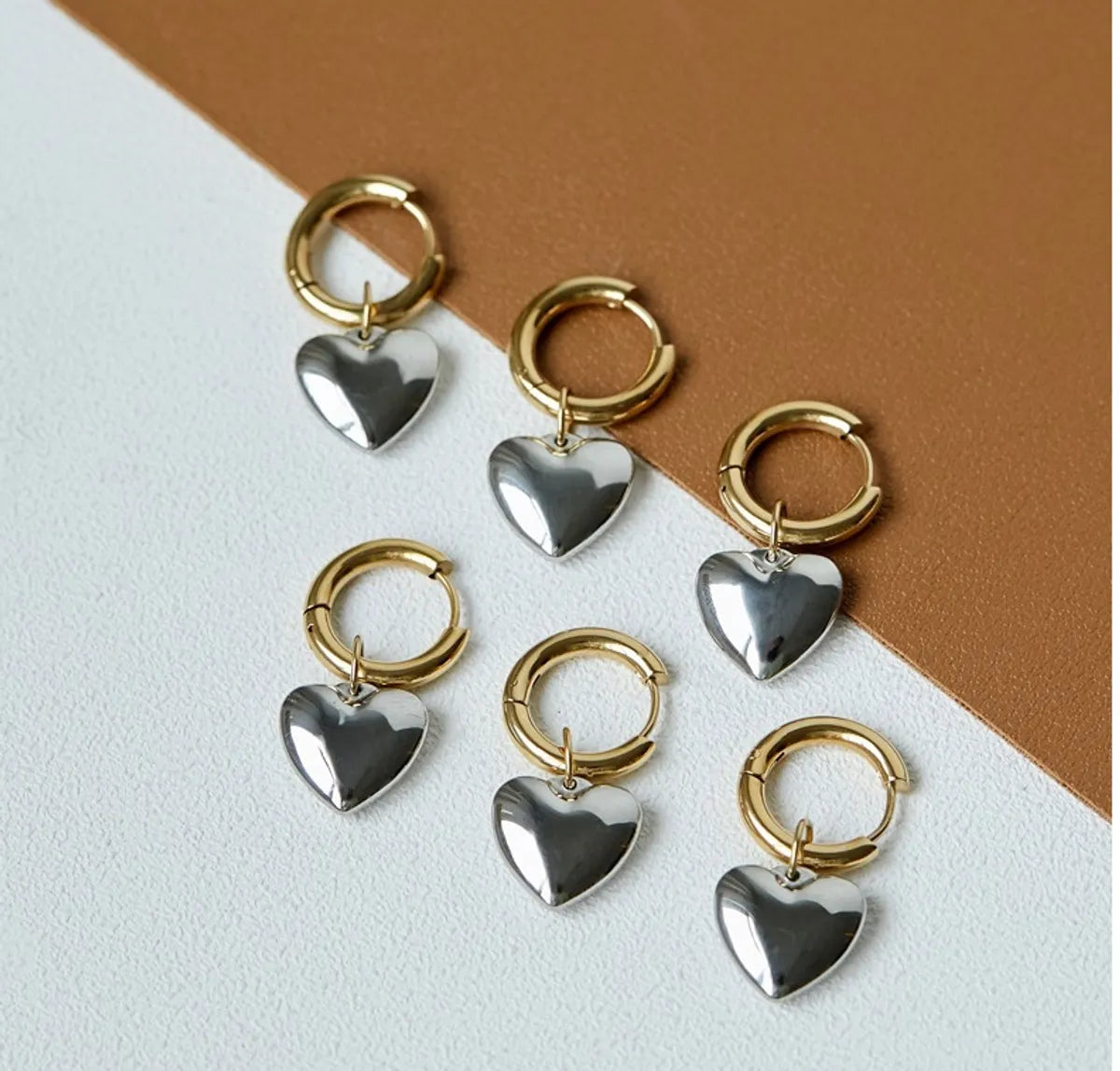 1 Pair Simple Style Classic Style Heart Shape Plating Titanium Steel 18k Gold Plated Drop Earrings