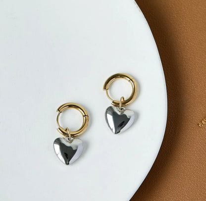 1 Pair Simple Style Classic Style Heart Shape Plating Titanium Steel 18k Gold Plated Drop Earrings