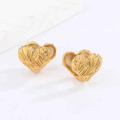 1 Pair Simple Style Classic Style Heart Shape Snake Scallop Enamel Plating Stainless Steel Titanium Steel 18K Gold Plated Ear Cuffs