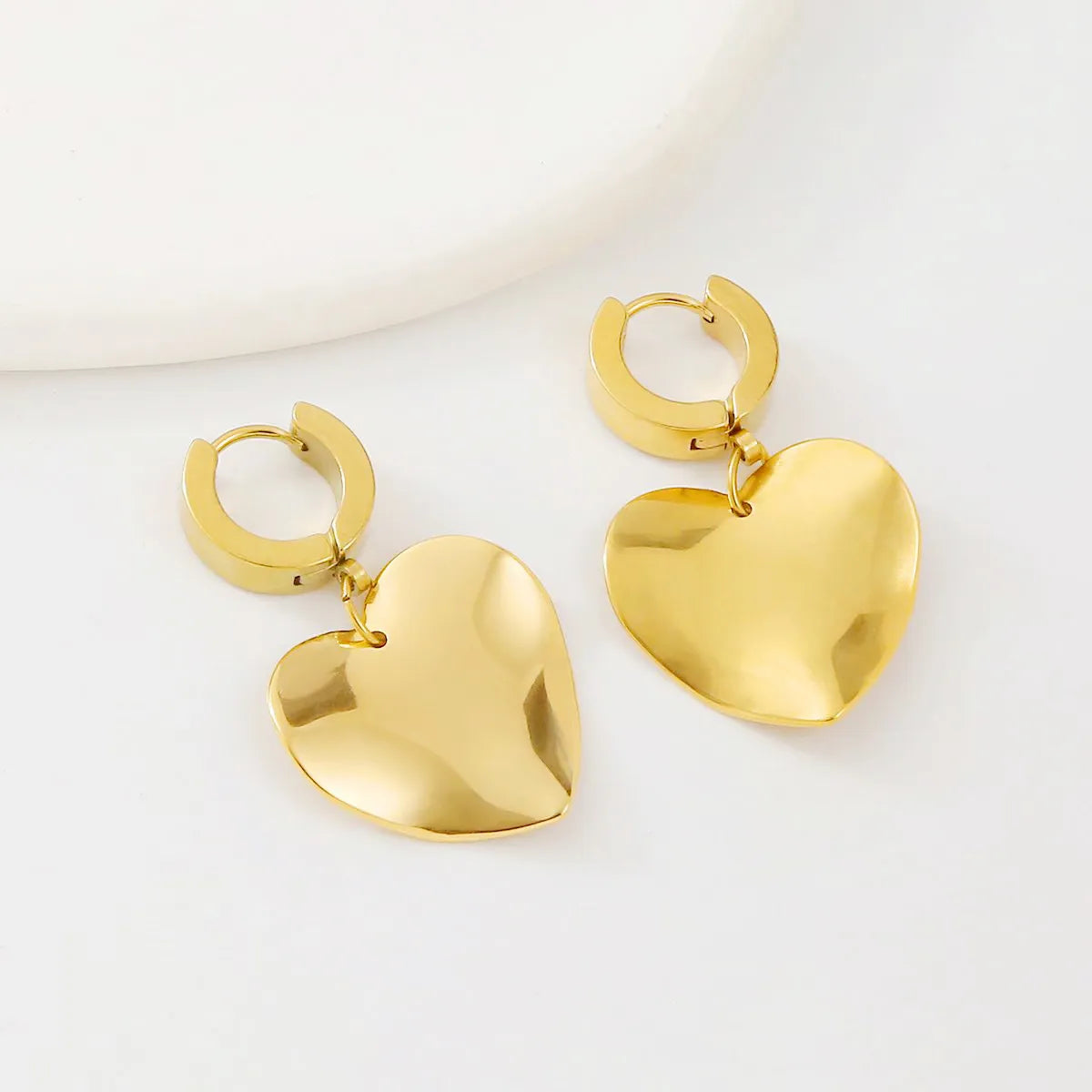 1 Pair Simple Style Classic Style Heart Shape 304 Stainless Steel 18K Gold Plated Drop Earrings