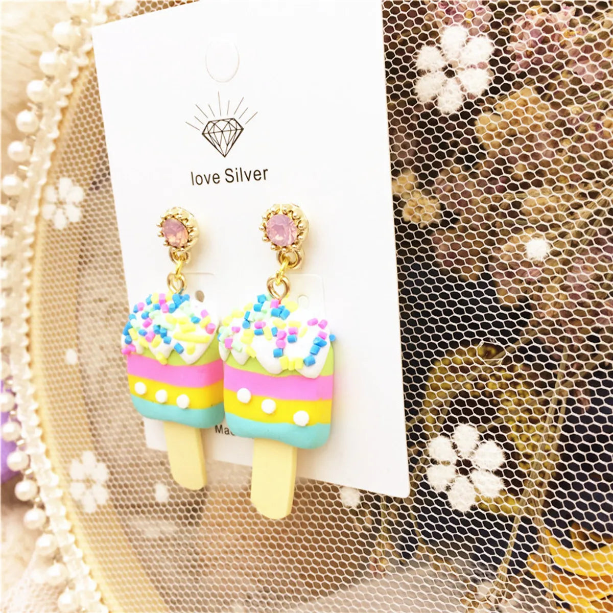 1 Pair Simple Style Classic Style Ice Cream Inlay Plastic Resin Rhinestones Drop Earrings