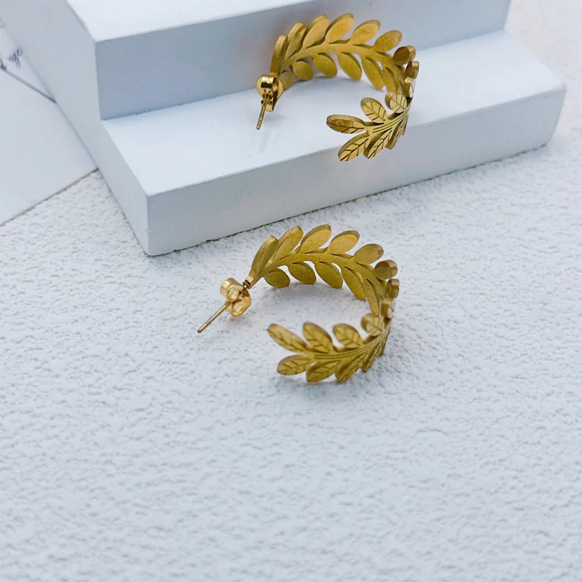 1 Pair Simple Style Classic Style Leaves Plating 304 Stainless Steel 18K Gold Plated Ear Studs