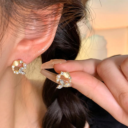 1 Pair Simple Style Classic Style Leaves Plating Inlay Alloy Rhinestones 14K Gold Plated Ear Studs