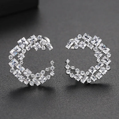 1 Pair Simple Style Classic Style Letter Inlay Artificial Gemstones Brass Ear Studs