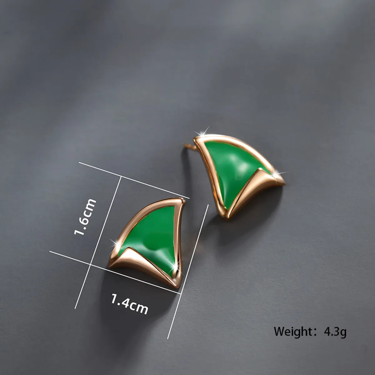 1 Pair Xuping Simple Style Classic Style Maple Leaf Heart Shape Flower Plating Inlay Copper Alloy Artificial Gemstones 14k Gold Plated 18k Gold Plated Ear Studs