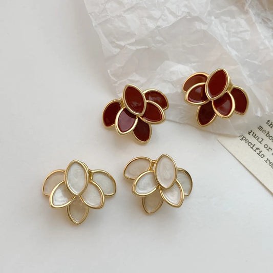 1 Pair Simple Style Classic Style Petal Enamel Copper 18K Gold Plated Ear Studs