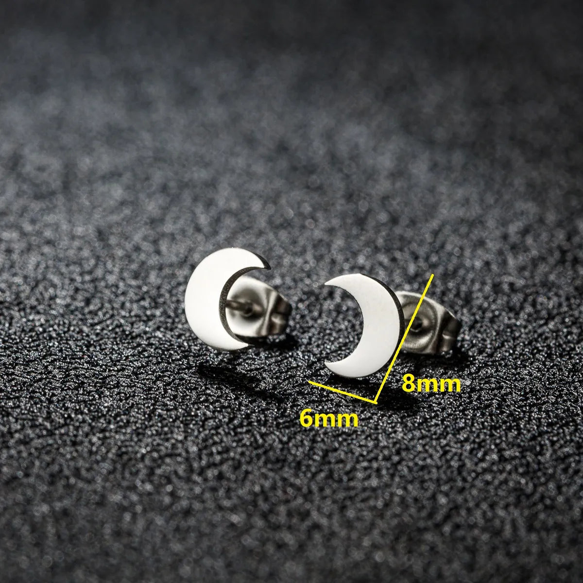 1 Pair Simple Style Classic Style Round Star Moon Hollow Out 304 Stainless Steel 18K Gold Plated Ear Studs