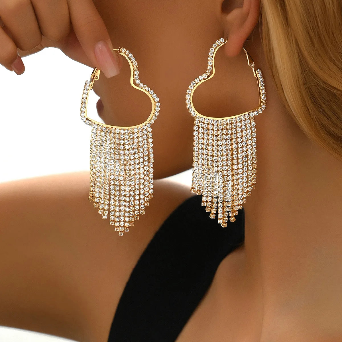 1 Pair Simple Style Classic Style Shiny Heart Shape Tassel Inlay Copper Rhinestones Gold Plated Silver Plated Drop Earrings