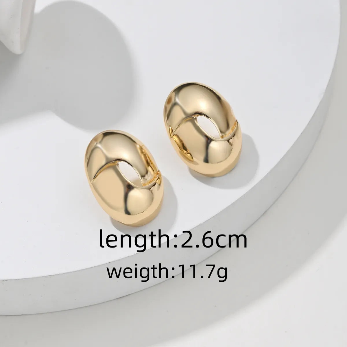 1 Pair Simple Style Classic Style Solid Color Asymmetrical Alloy Ear Studs