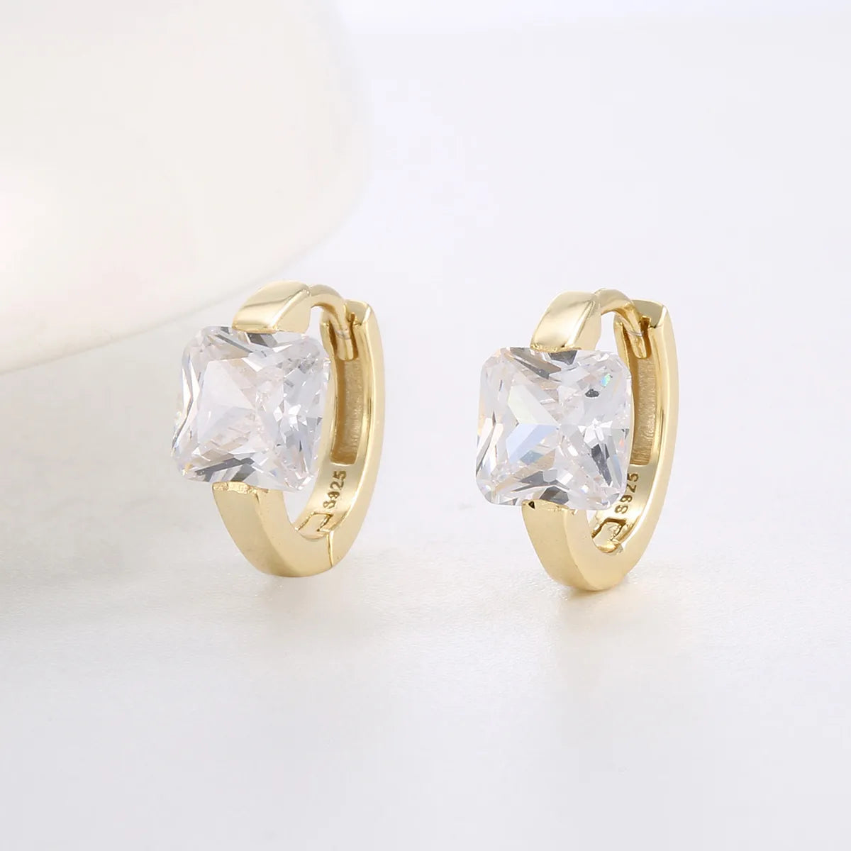 1 Pair Simple Style Classic Style Solid Color Inlay Sterling Silver Zircon Earrings