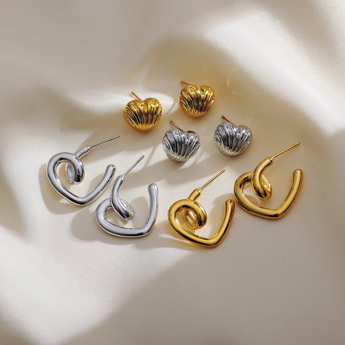 1 Pair Simple Style Classic Style Solid Color Plating 304 Stainless Steel 18K Gold Plated Ear Studs