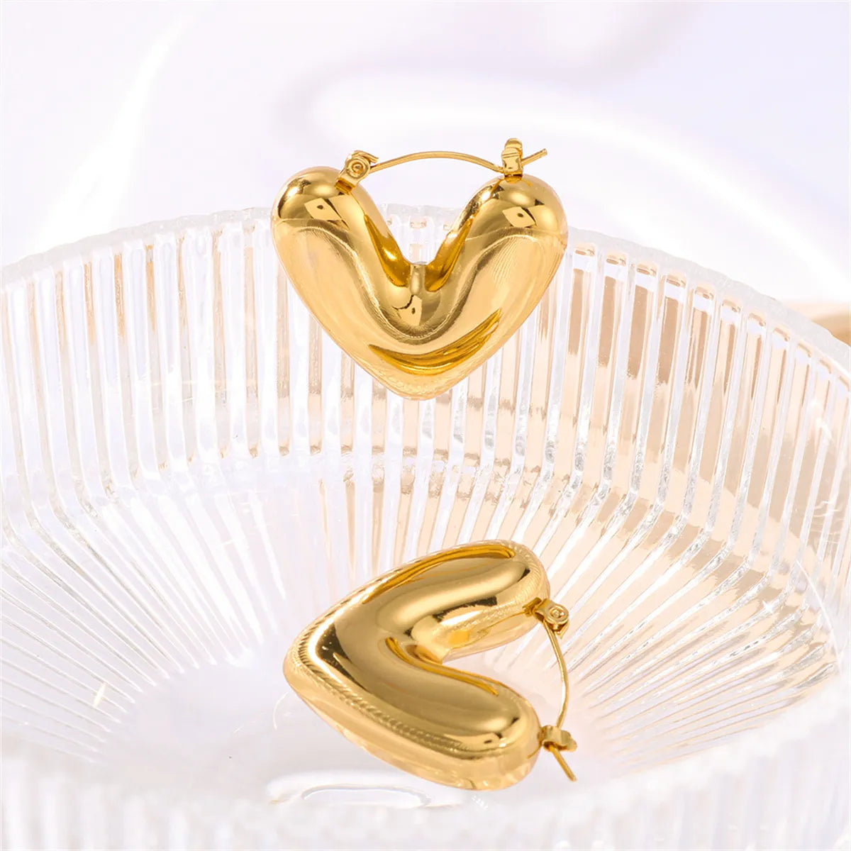 1 Pair Simple Style Classic Style Solid Color Plating 304 Stainless Steel 18K Gold Plated Earrings