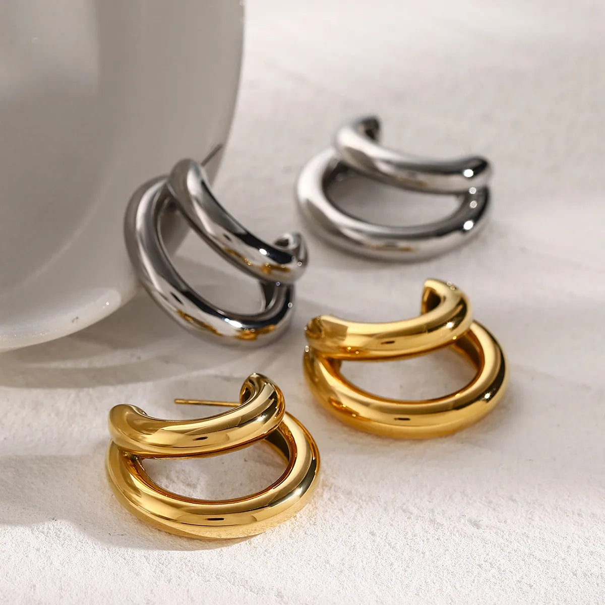 1 Pair Simple Style Classic Style Solid Color Plating 316 Stainless Steel  18K Gold Plated Ear Studs