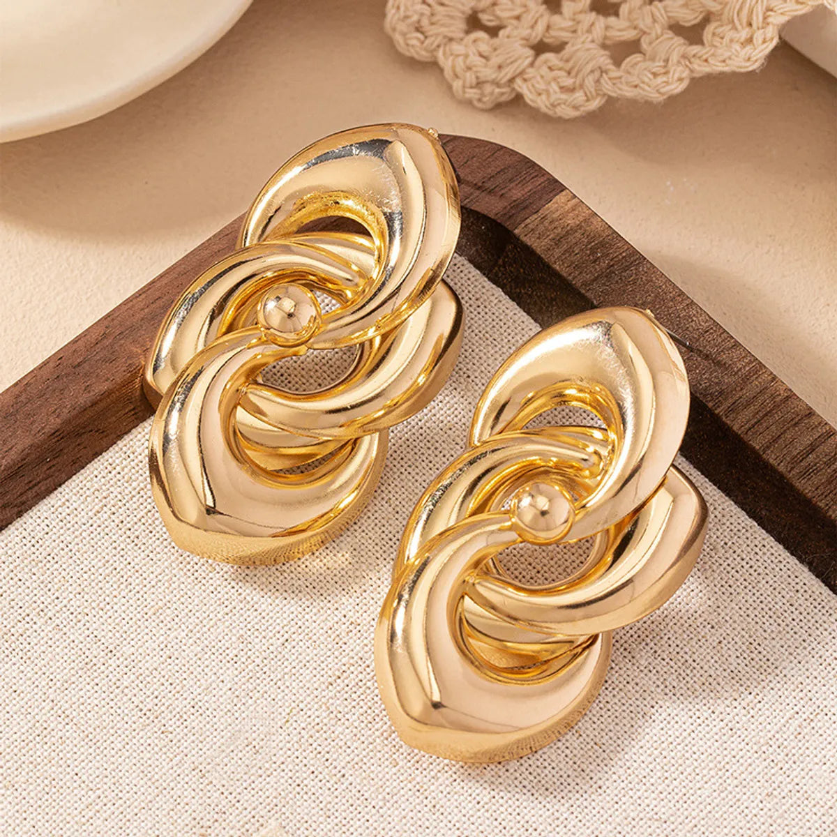 1 Pair Simple Style Classic Style Solid Color Plating Alloy Ear Studs