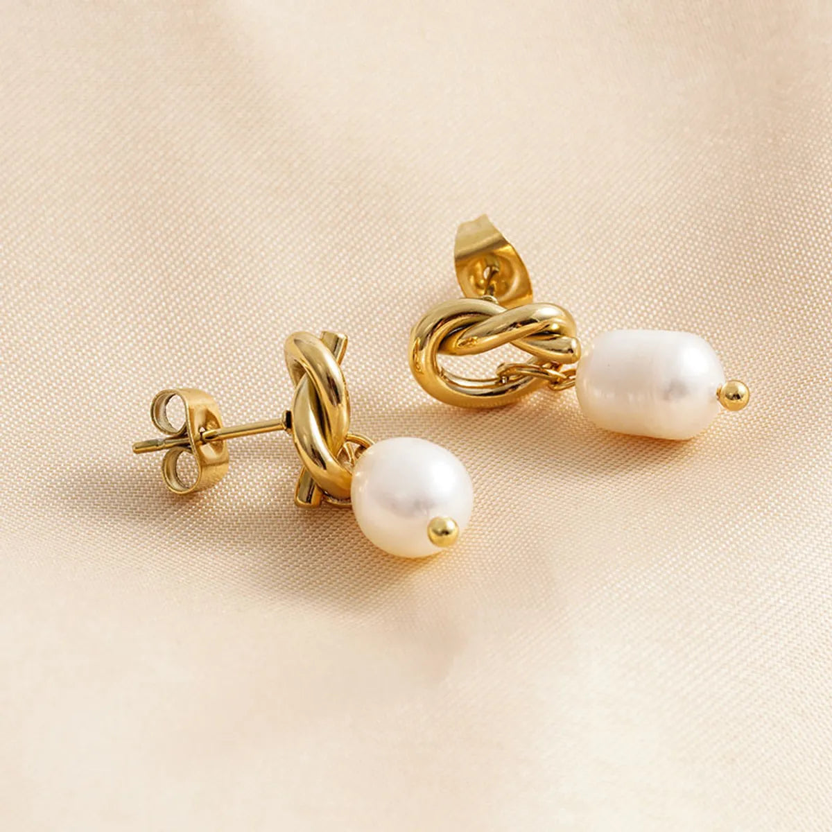 1 Pair Simple Style Classic Style Solid Color Plating Inlay 304 Stainless Steel Artificial Pearls Natural Stone 18K Gold Plated Ear Studs