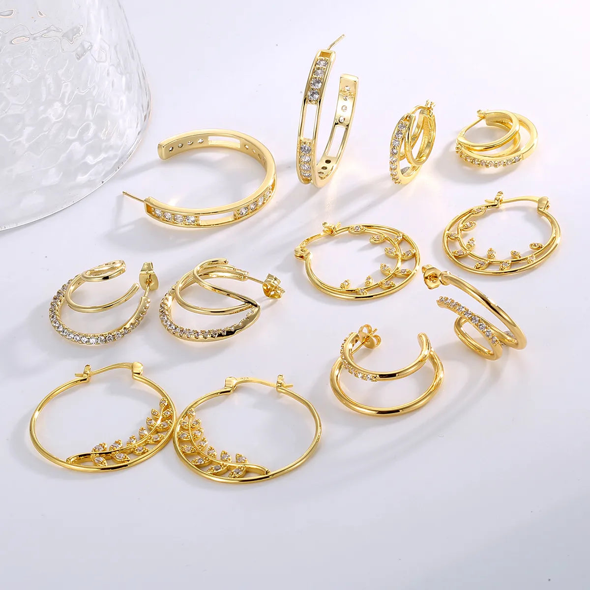 1 Pair Simple Style Classic Style Solid Color Plating Inlay Brass Zircon 18K Gold Plated Ear Studs