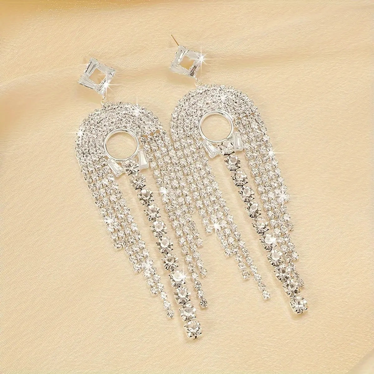 1 Pair Simple Style Classic Style Solid Color Plating Inlay Copper Rhinestones Zircon Silver Plated Drop Earrings