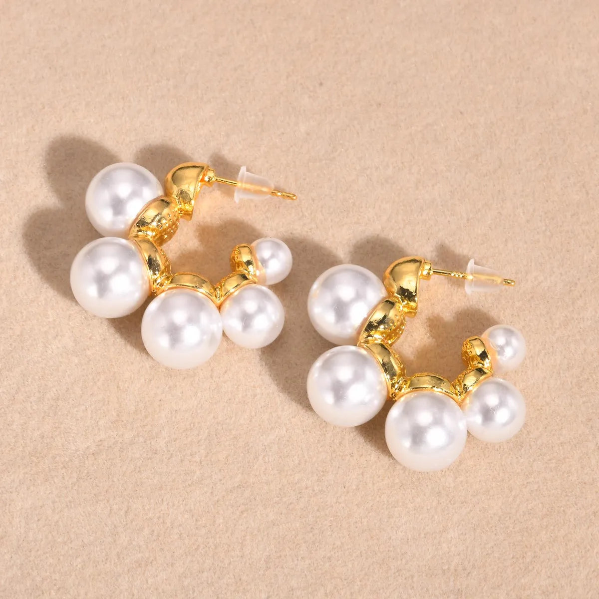 1 Pair Simple Style Classic Style Solid Color Plating Inlay Stainless Steel Artificial Pearls 18K Gold Plated Ear Studs