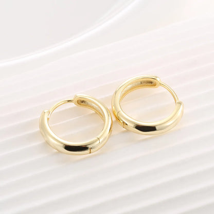 1 Pair Simple Style Classic Style Solid Color Plating Sterling Silver Earrings