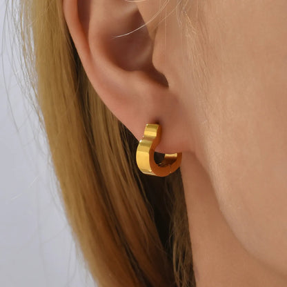 1 Pair Simple Style Classic Style Solid Color Plating Titanium Steel 18k Gold Plated Ear Studs