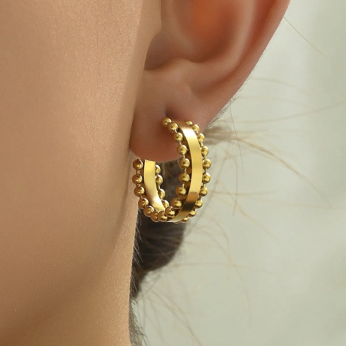 1 Pair Simple Style Classic Style Solid Color Plating Titanium Steel 18k Gold Plated Ear Studs