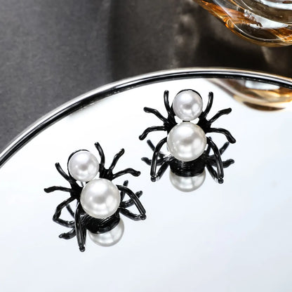 1 Pair Simple Style Classic Style Spider Inlay Alloy Pearl Ear Studs