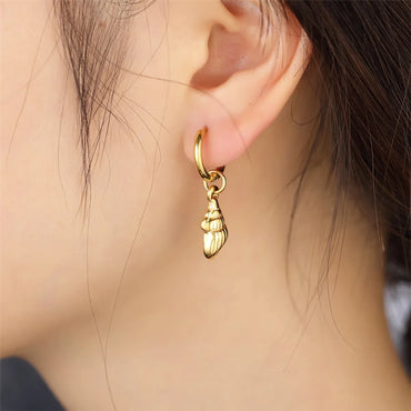 1 Pair Simple Style Classic Style Starfish Conch Shell Plating Stainless Steel Gold Plated Earrings