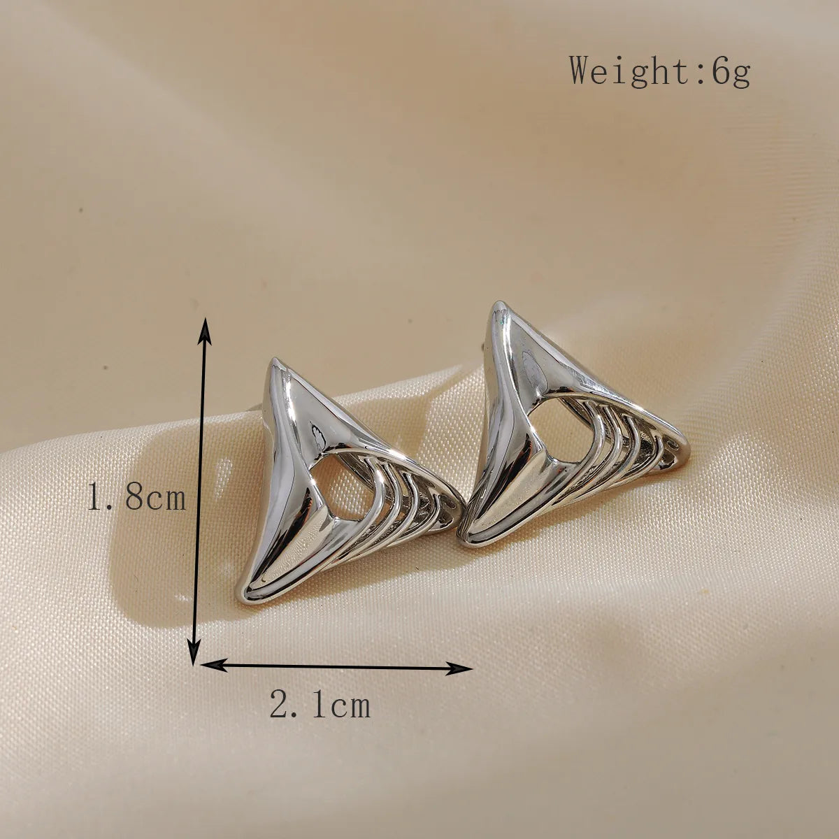 1 Pair Simple Style Classic Style Triangle Plating Copper 18K Gold Plated Ear Studs