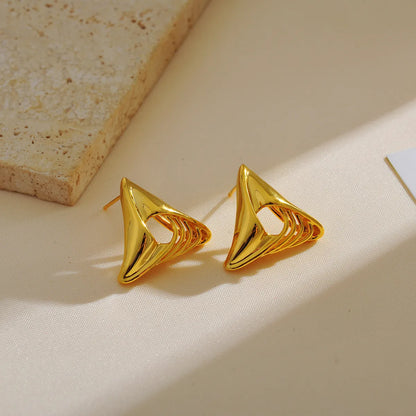 1 Pair Simple Style Classic Style Triangle Plating Copper 18K Gold Plated Ear Studs