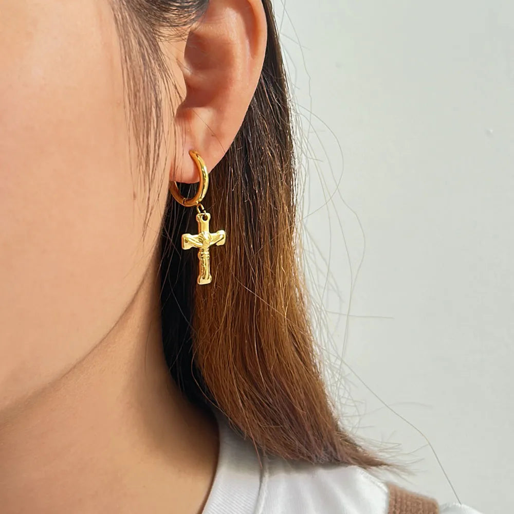 1 Pair Simple Style Commute Cross Plating 304 Stainless Steel 316 Stainless Steel  18K Gold Plated Drop Earrings