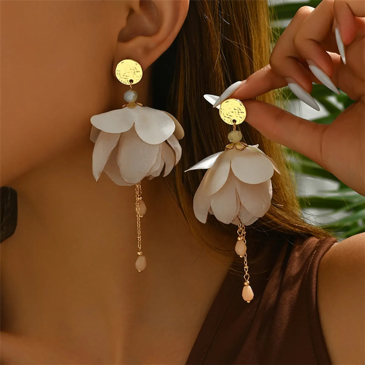 1 Pair Simple Style Commute Flower Alloy Polyester Glass Drop Earrings