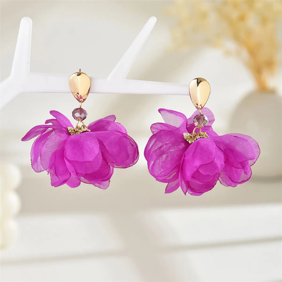 1 Pair Simple Style Commute Flower Alloy Polyester Glass Drop Earrings