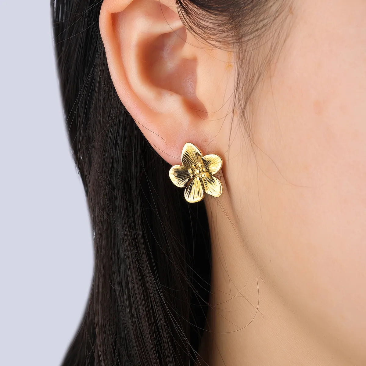 1 Pair Simple Style Commute Flower Inlay 304 Stainless Steel Zircon 18K Gold Plated Ear Studs