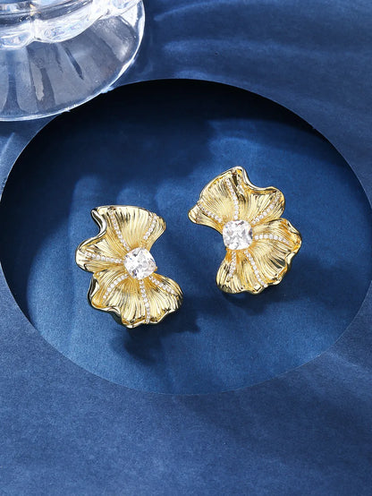 1 Pair Simple Style Commute Flower Plating Inlay Copper Zircon 18k Gold Plated Ear Studs