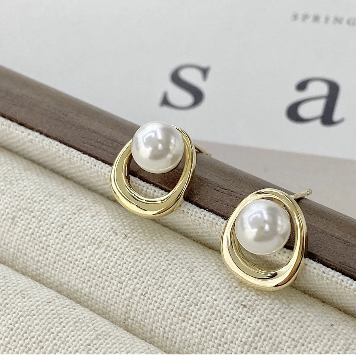 1 Pair Simple Style Commute Geometric Imitation Pearl Alloy Ear Studs