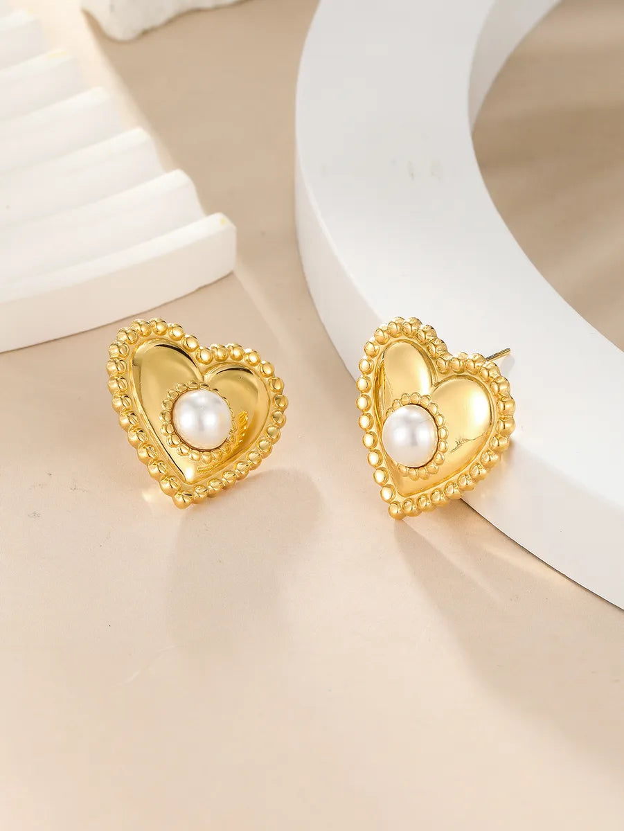 1 Pair Simple Style Commute Heart Shape Plating Inlay 304 Stainless Steel Pearl 14K Gold Plated Ear Studs